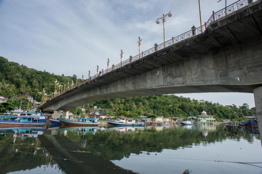 Edotel Minangkabau Padang Kültér fotó
